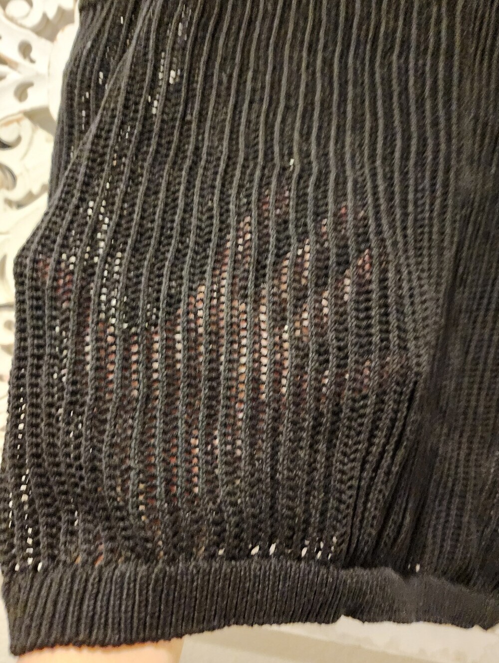 ZARA KNITTED HIFG NECK VEST IN BLACK NWT SIZE L/XL - Picture 4 of 16